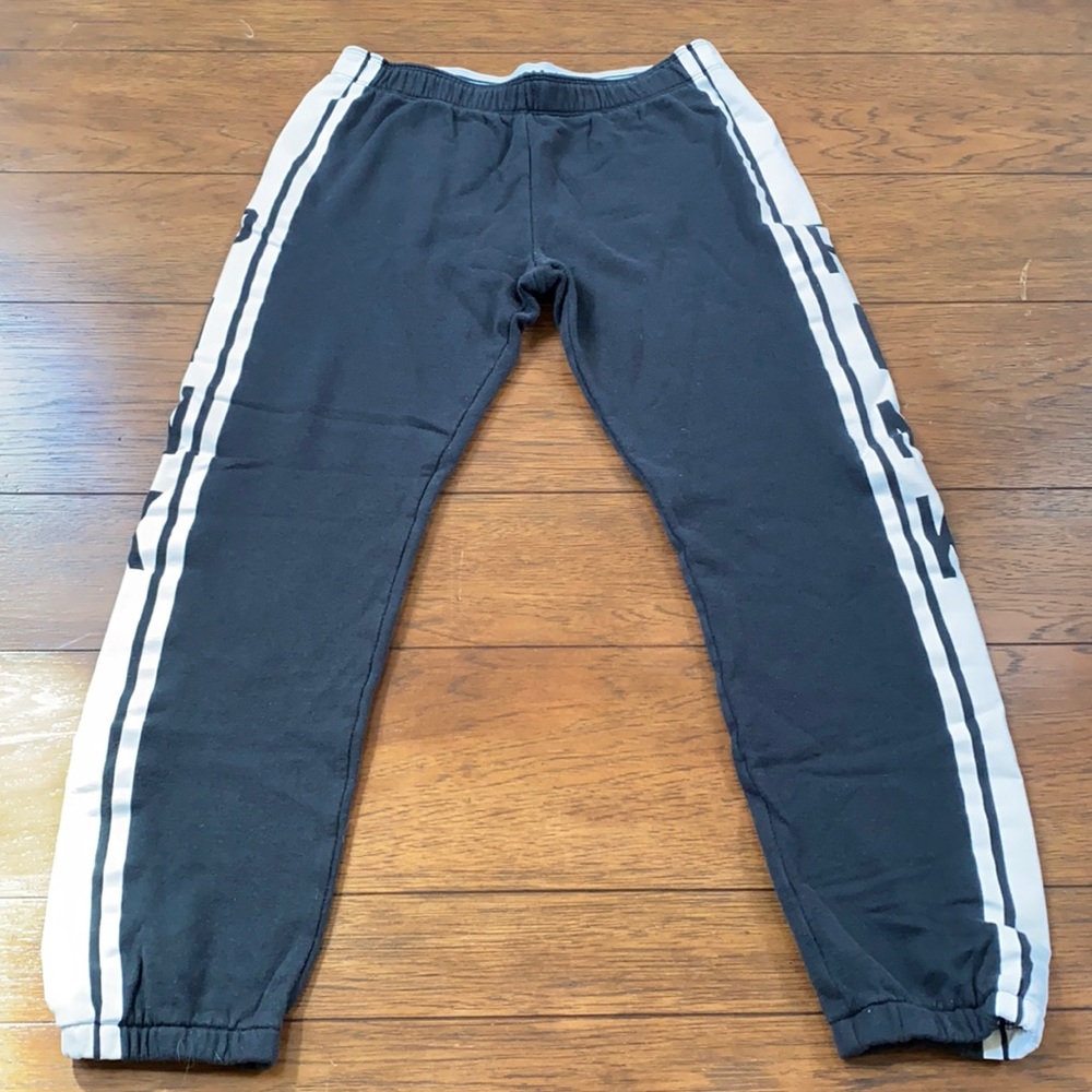 Pink Victoria’s Secret joggers - Picture 1 of 4